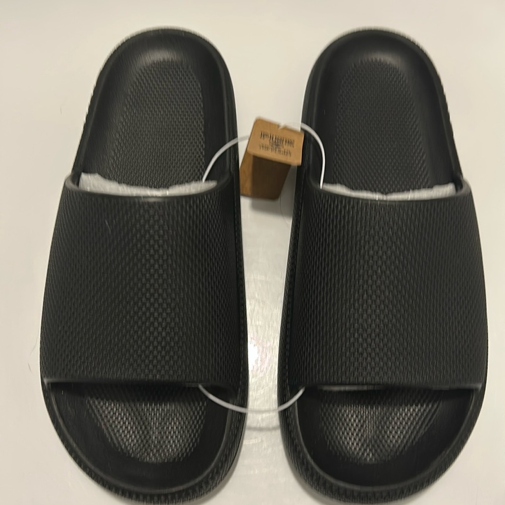 Black PINK Brand Slides